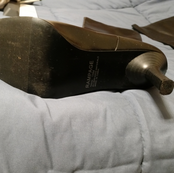 Rampage knee high heels - Picture 2 of 9